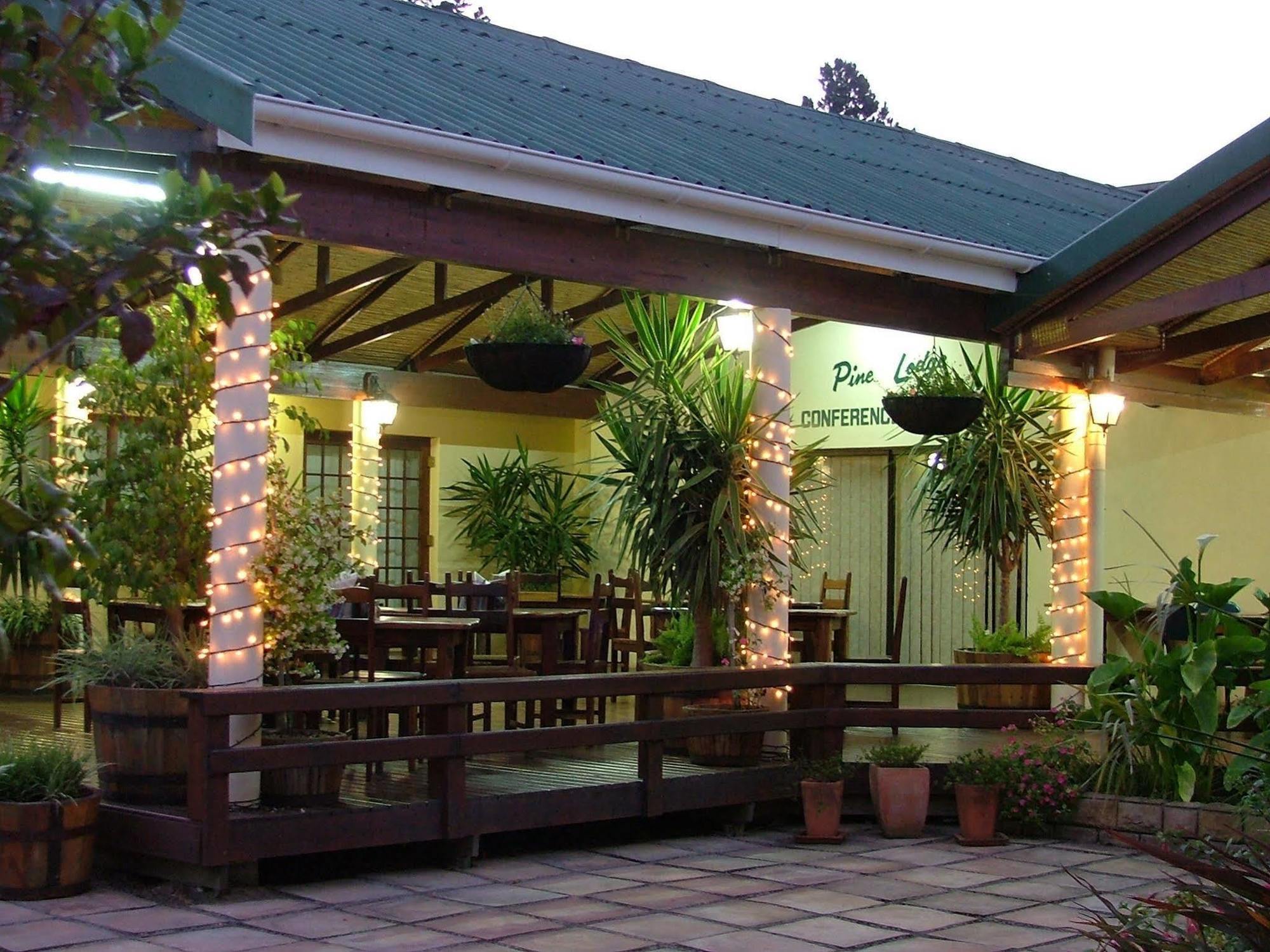 Pine Lodge Resort George Zewnętrze zdjęcie